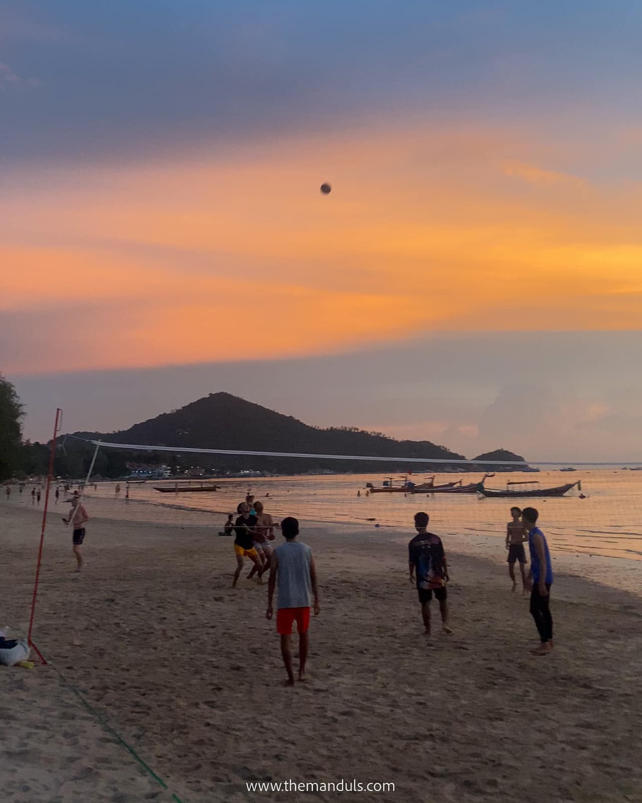 Sairee Beach Koh Tao, Best Beaches in Koh Tao