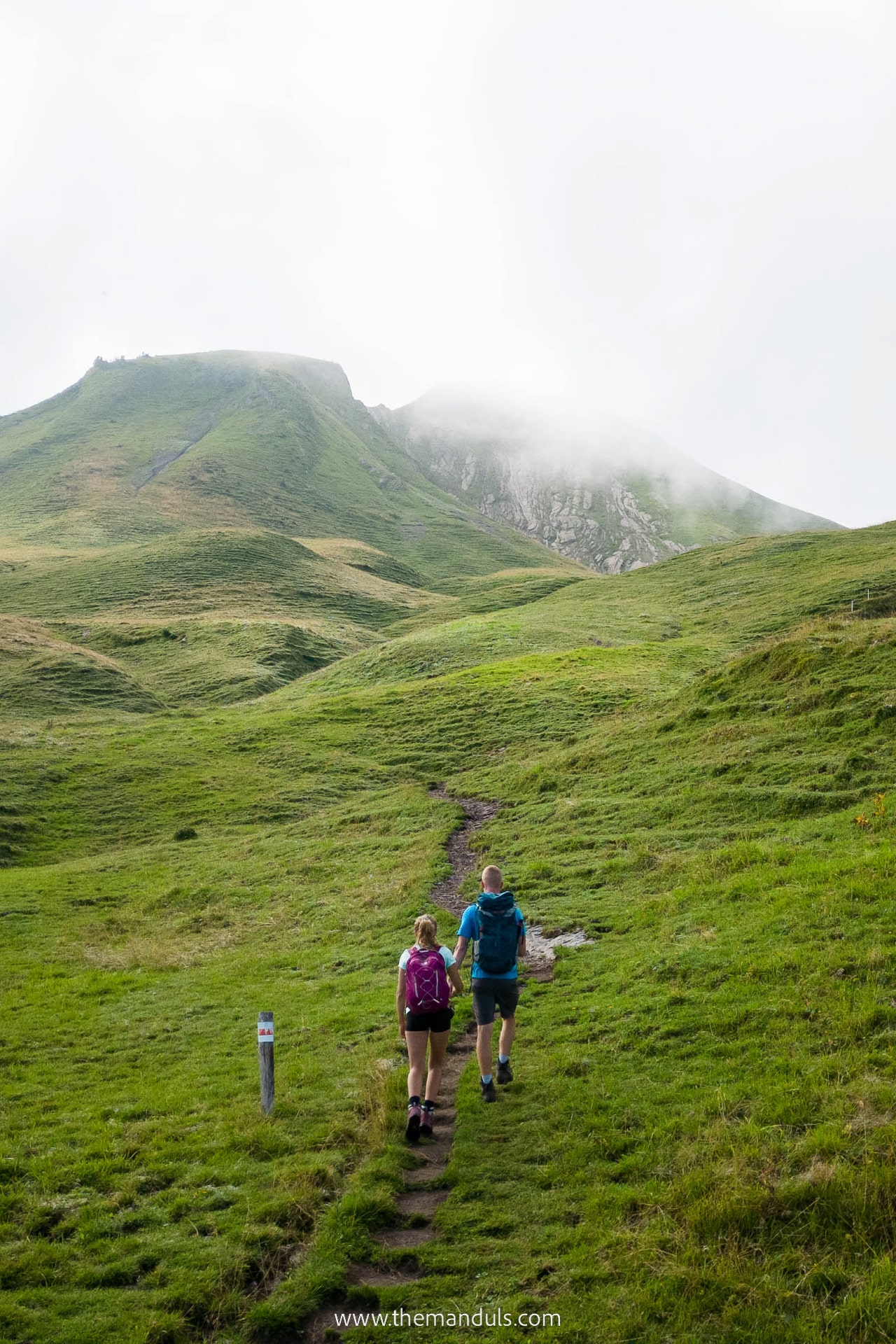 Stoos Ridge Hike Klingenstock Fronalpstock