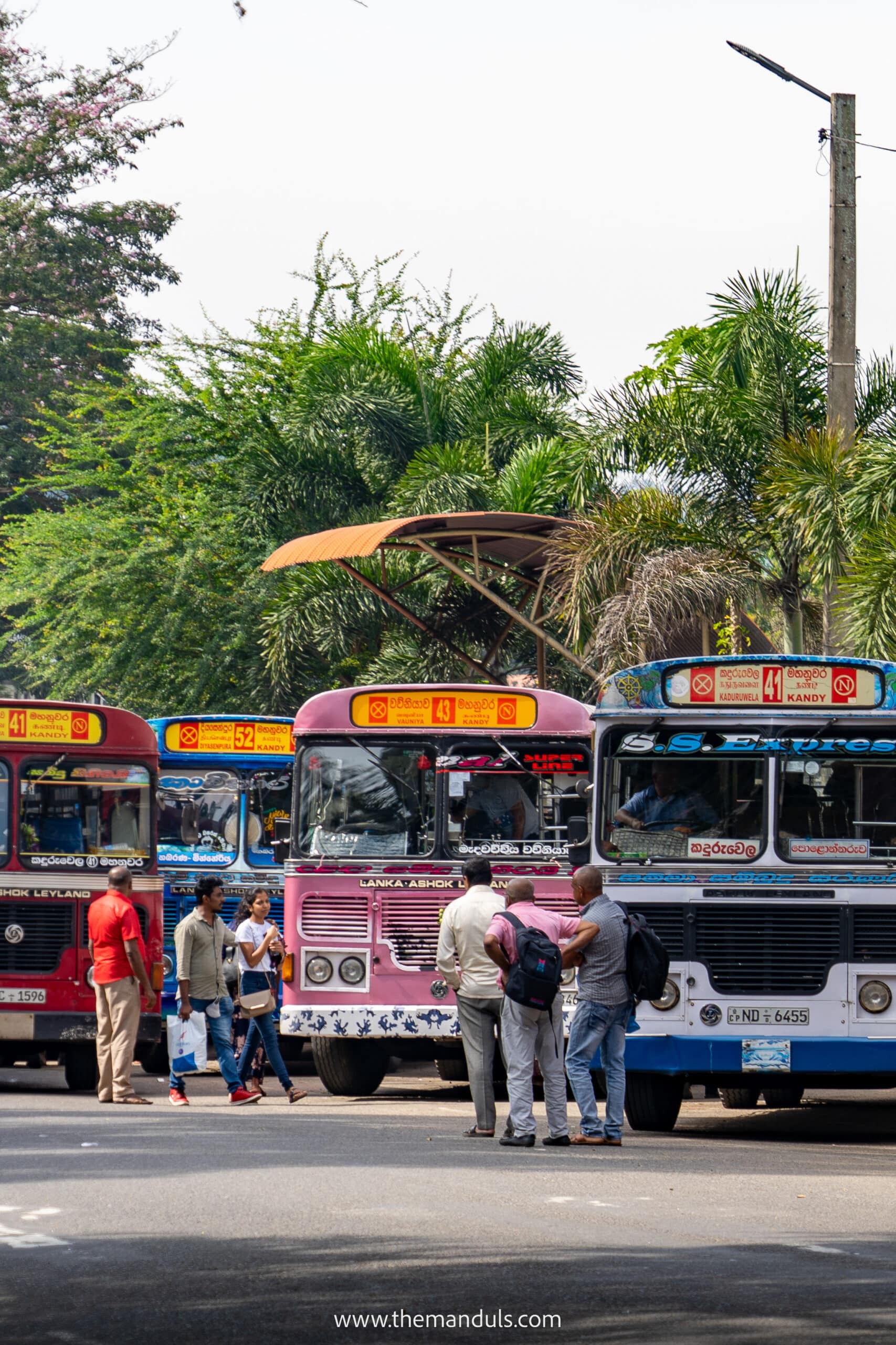 Sri LAnka public buses