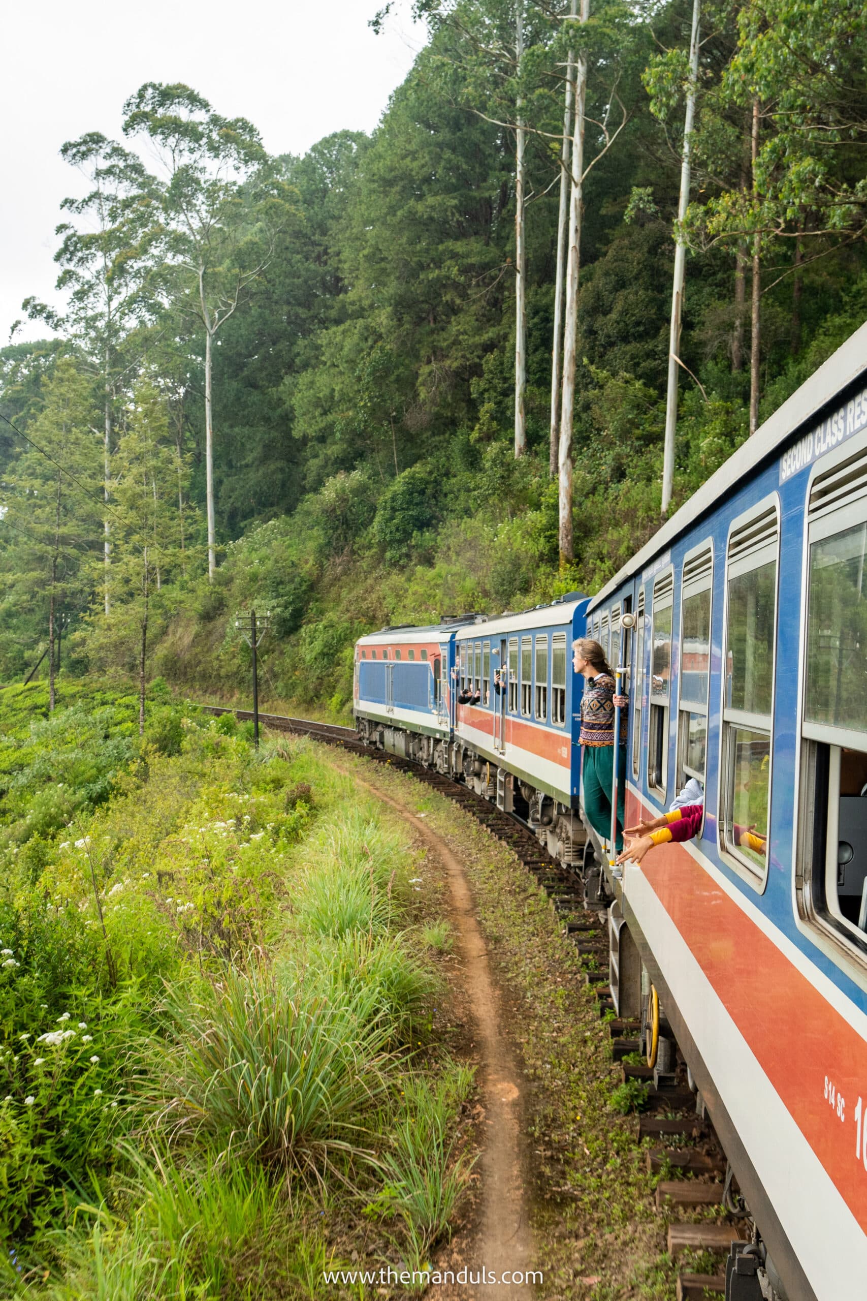 Kandy to Ella train Sri Lanka train ride open door