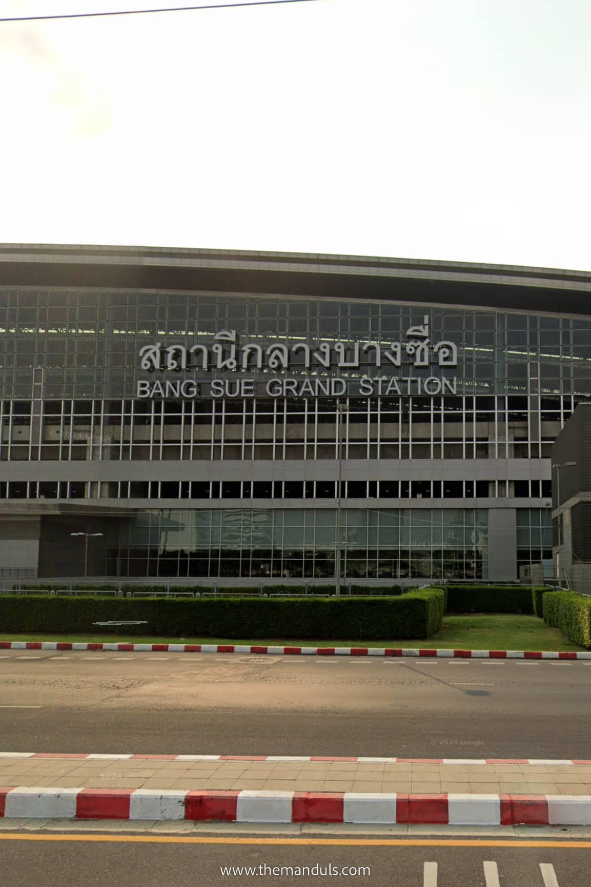 Krung Thep Aphiwat train station Bangkok