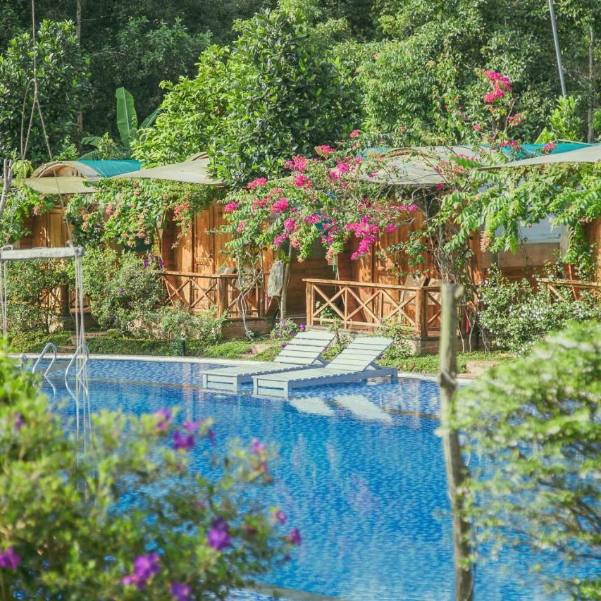 Best hotels in Phu Quoc - Valley Sen Bungalow