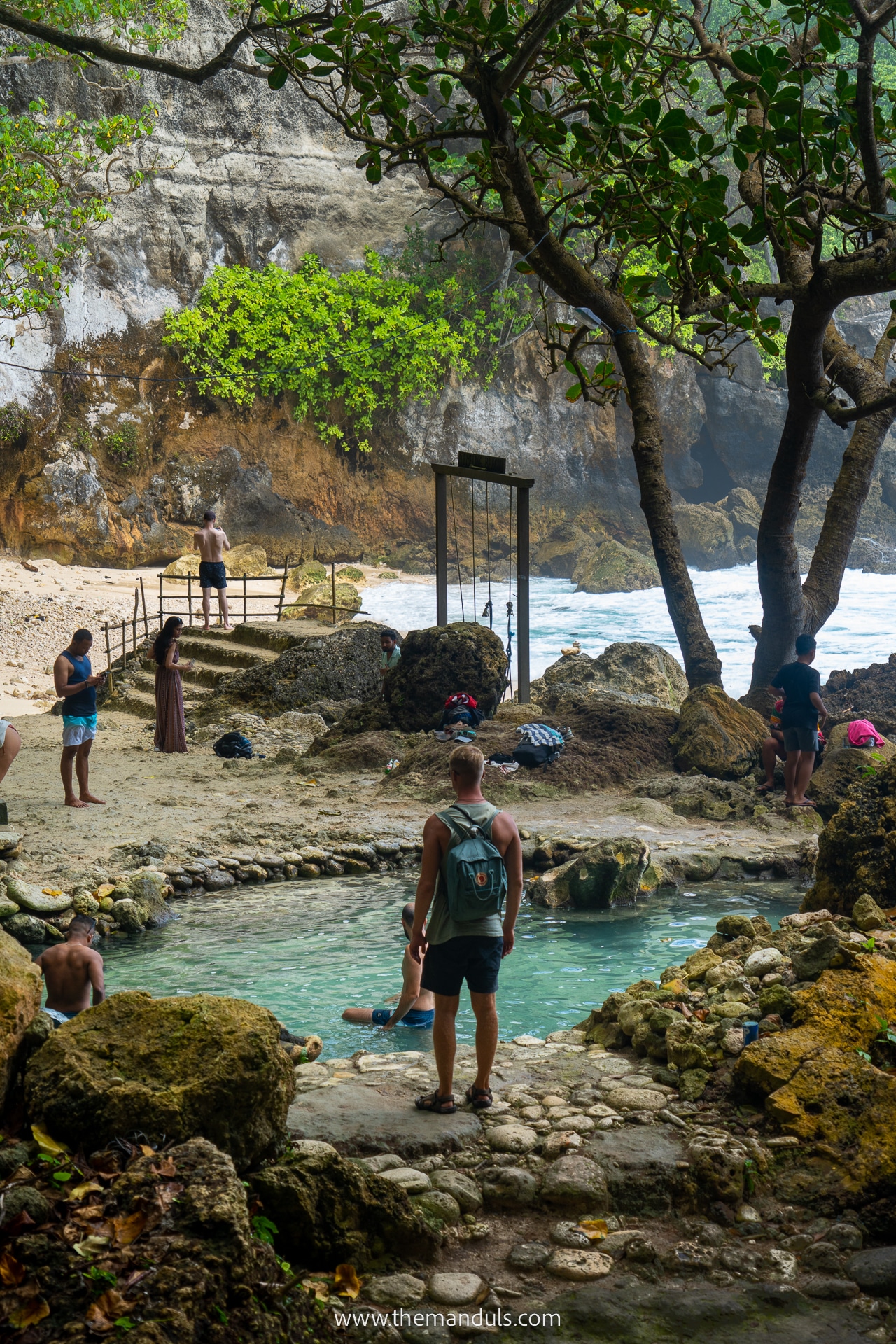 Tembeling Natural Pools 