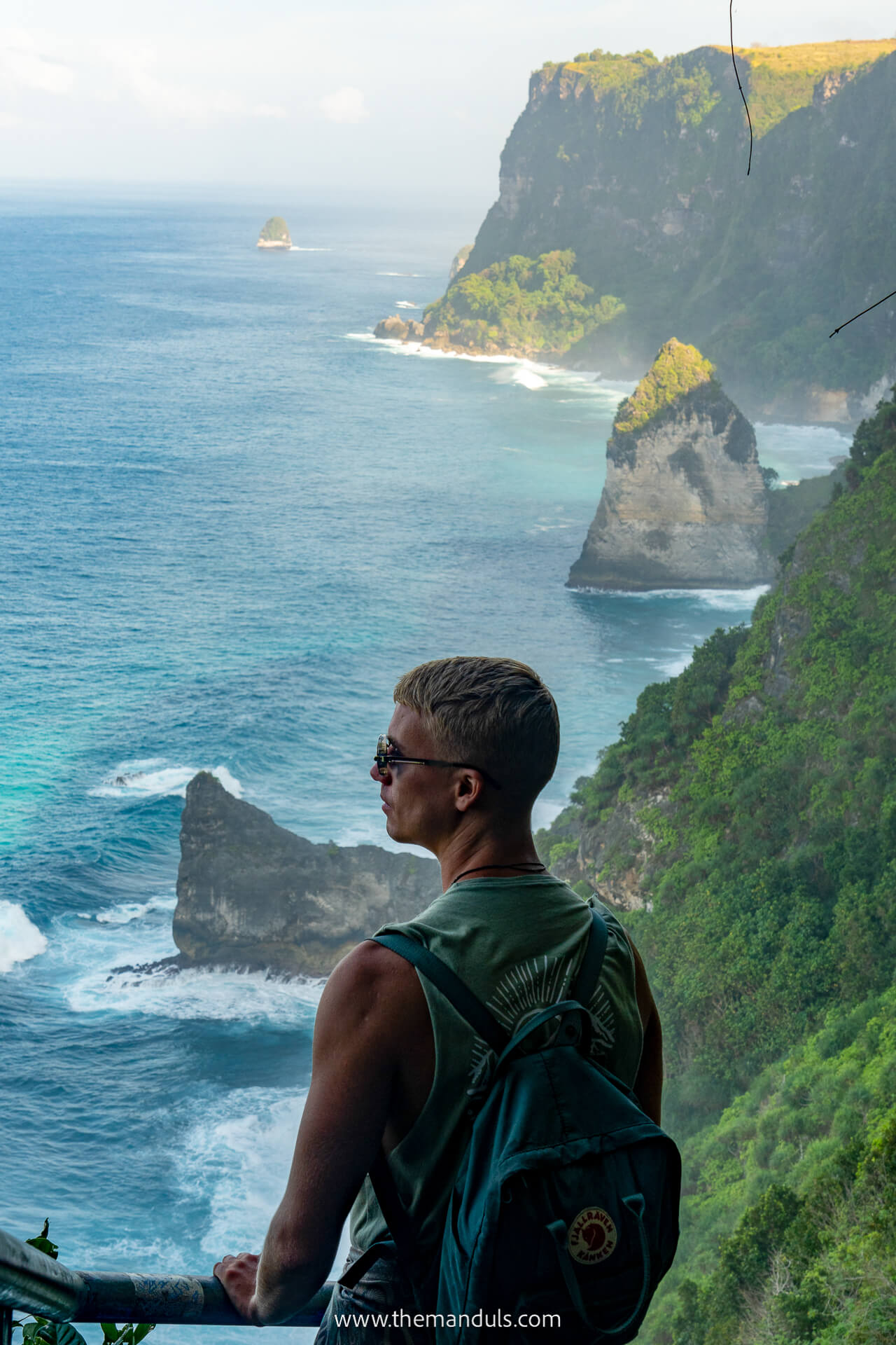 Peguyangan Waterfall Nusa Penida Peguyangan waterfall infinity pool