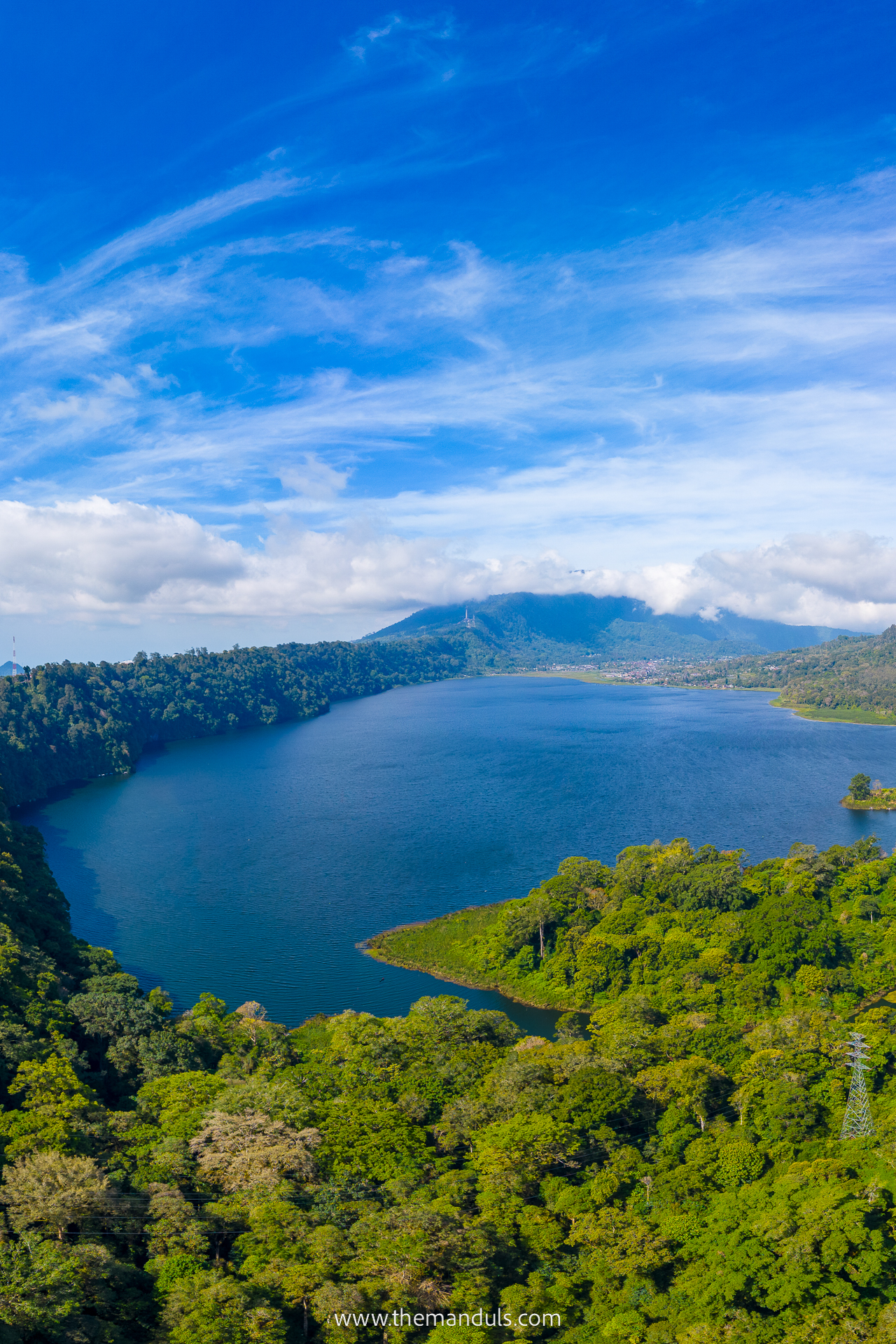 Twin Lakes Viewpoint Bedugul Things to do 1