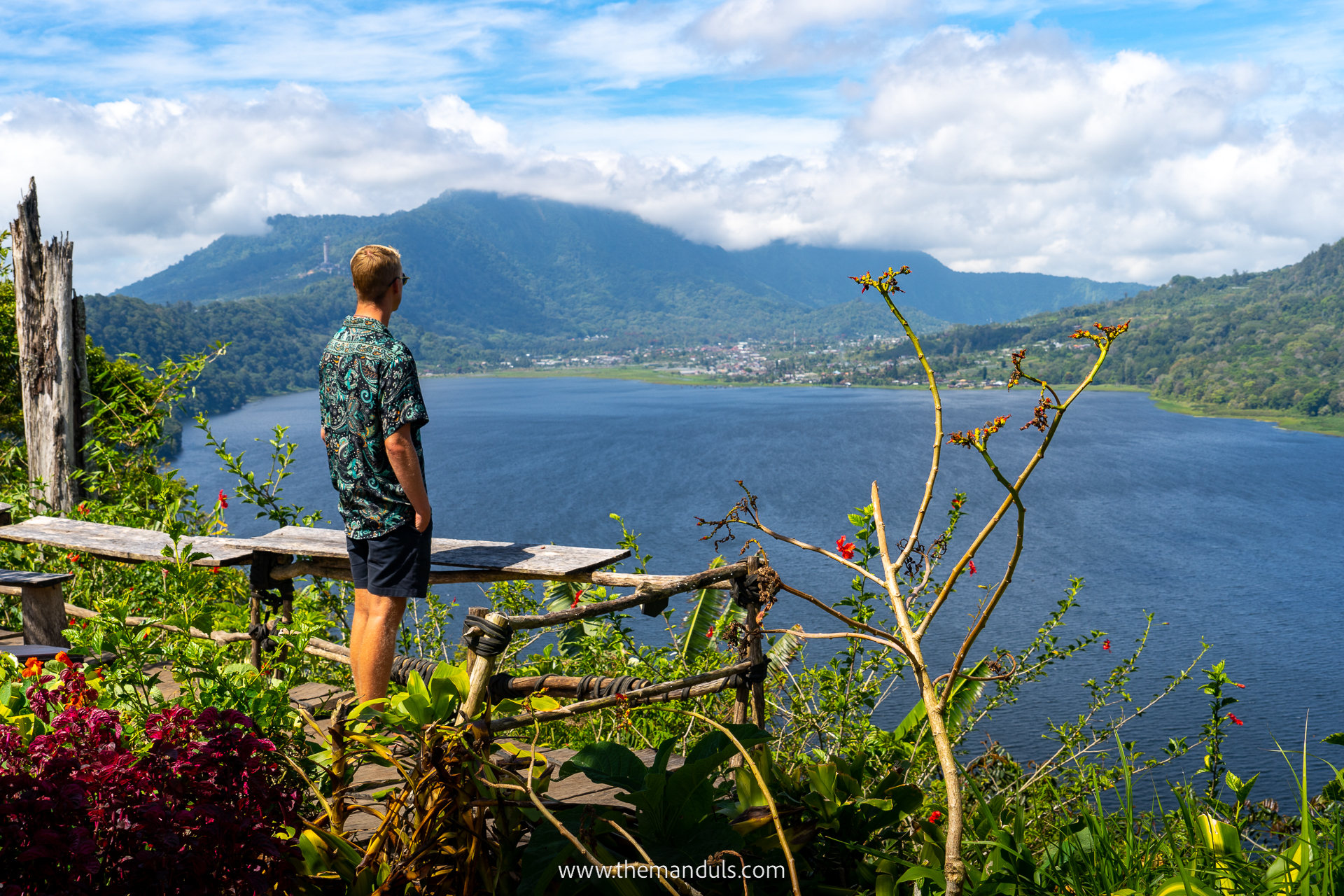 Twin Lakes Viewpoint Bedugul Things to do 2