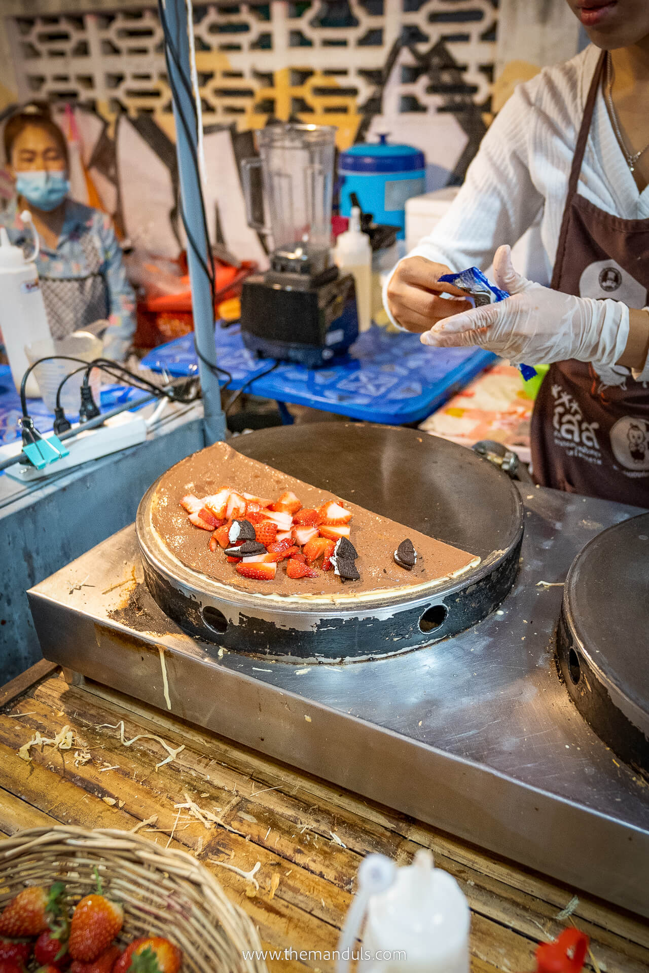 Best Things to do in Chiang Mai Thailand Sunday Night Market 3 Best Things to do in Chiang Mai Thailand Sunday Night Market