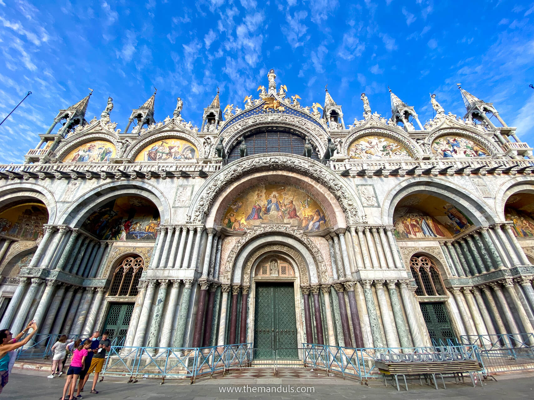 Best Things to do in Venice Italy, St. Mark's Basilica