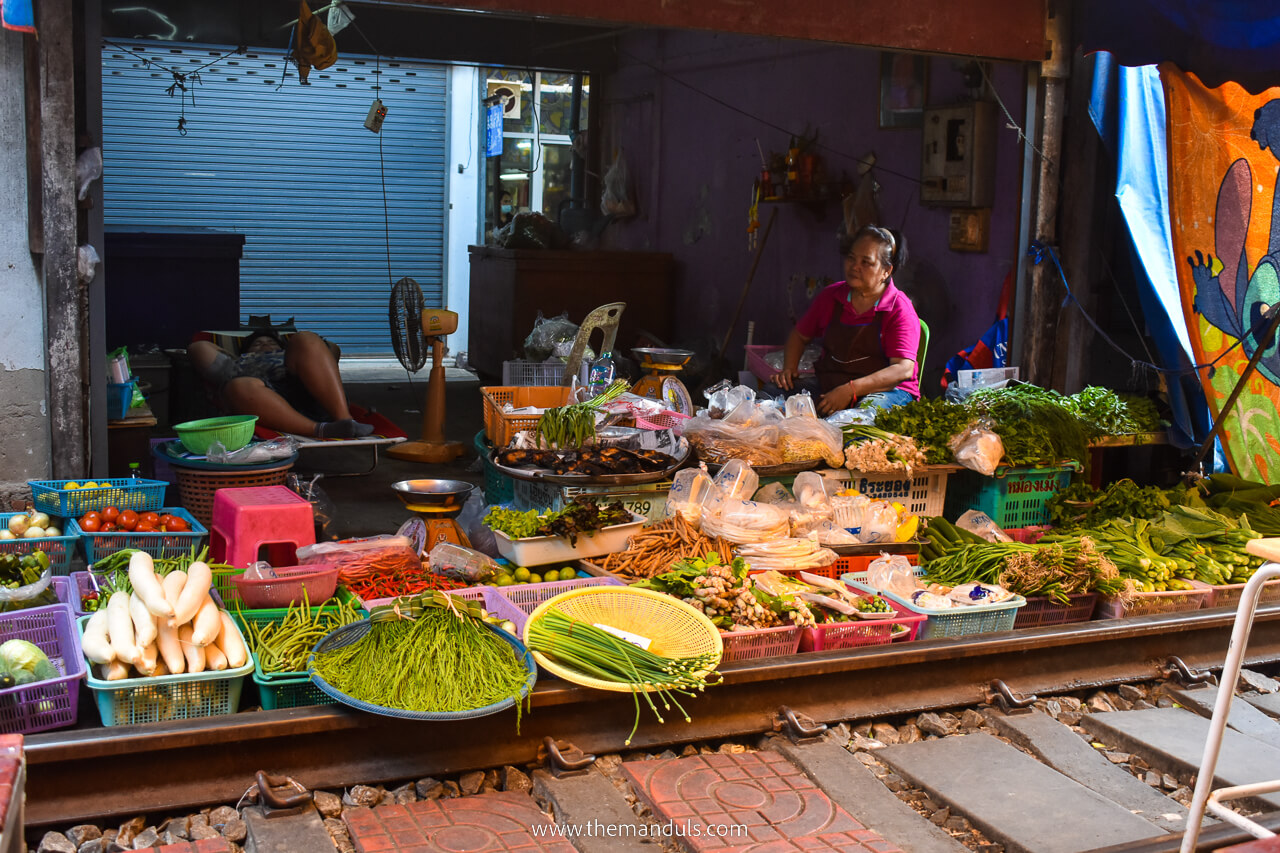 Mae Klong Railway Market 13 Mae Klong Railway Market