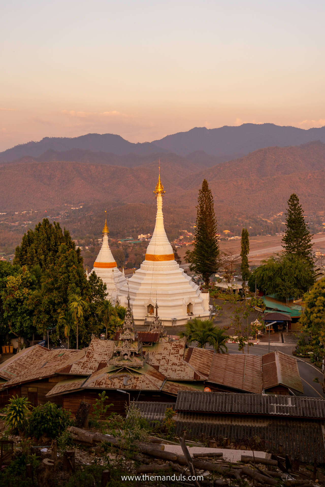Wat Phra That Doi Kong Mu Mae Hong Son 2 Wat Phra That Doi Kong Mu