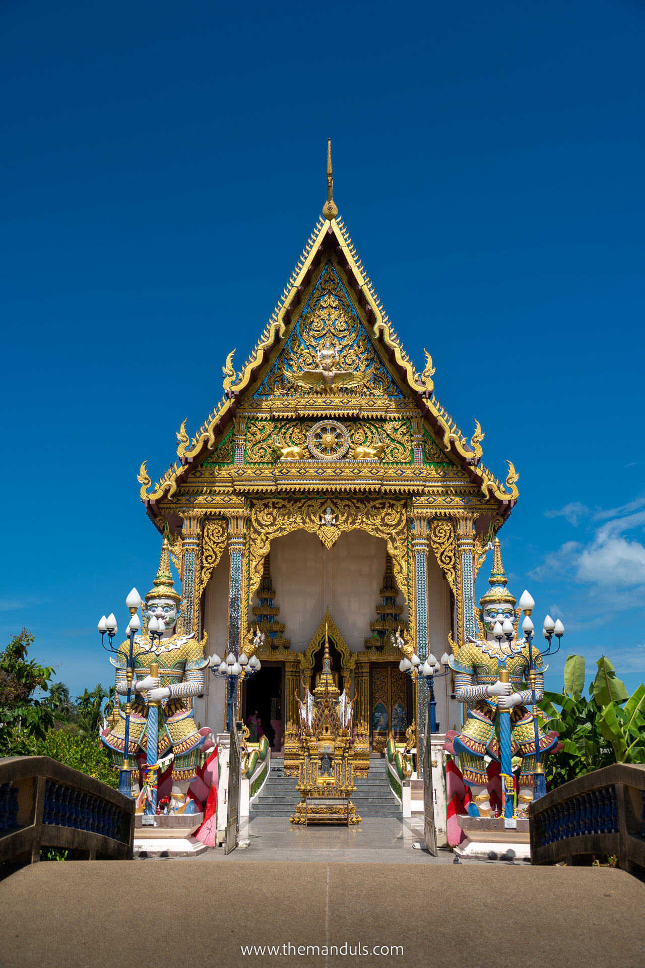 Wat Plaim Laem Best Things to Do on Koh Samui 3 Wat Plaim Laem Best Things to Do on Koh Samui