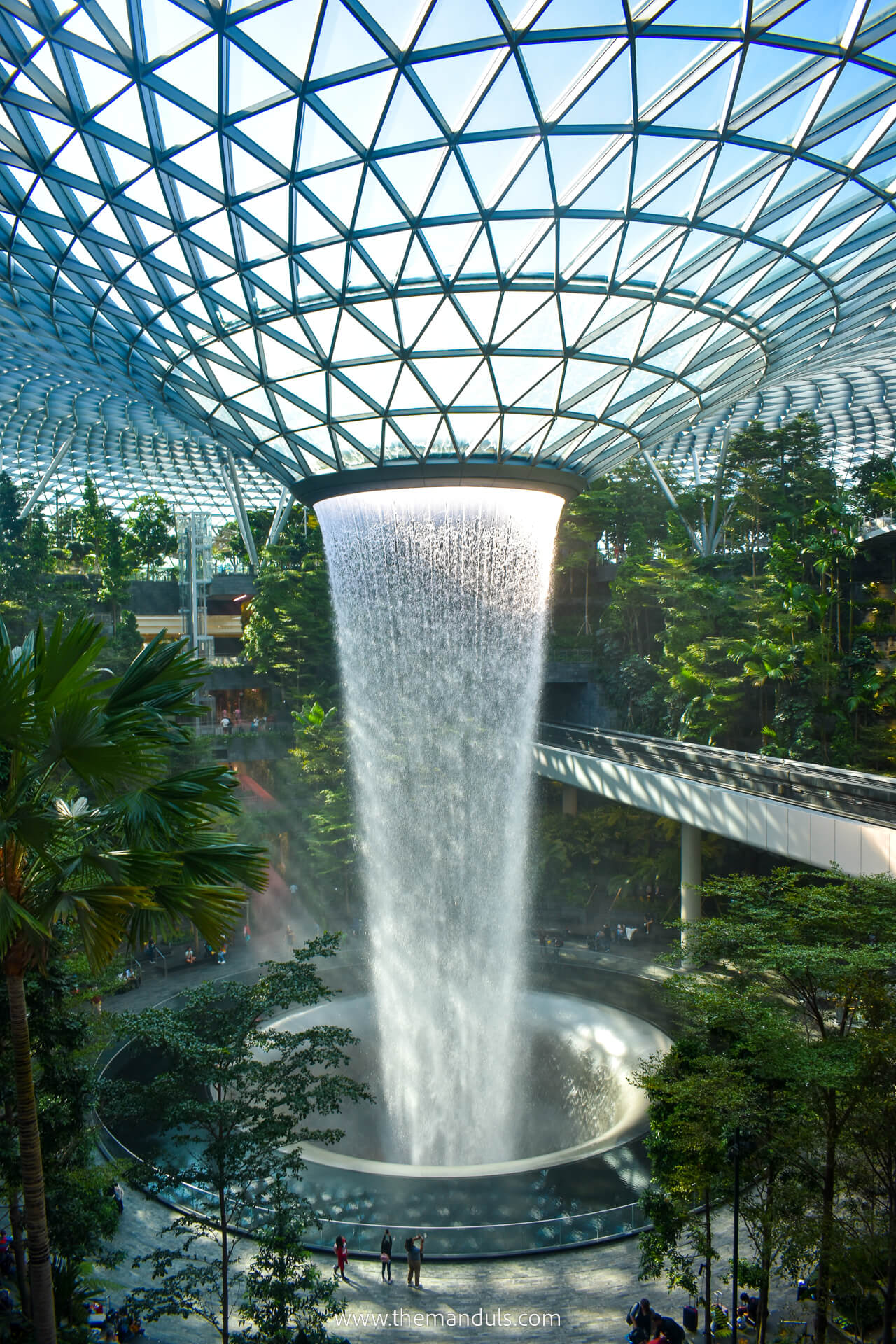 Singapore Changi Airport waterfall JEwel Singapore Changi Airport waterfall JEwel