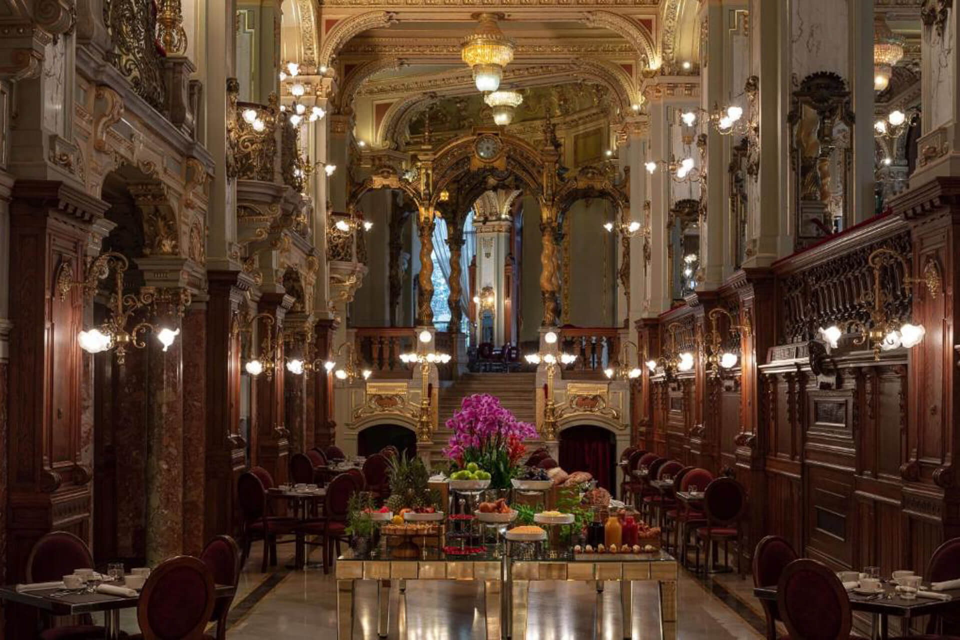 Where to stay in Budapest Anantara New York Palace Budapest