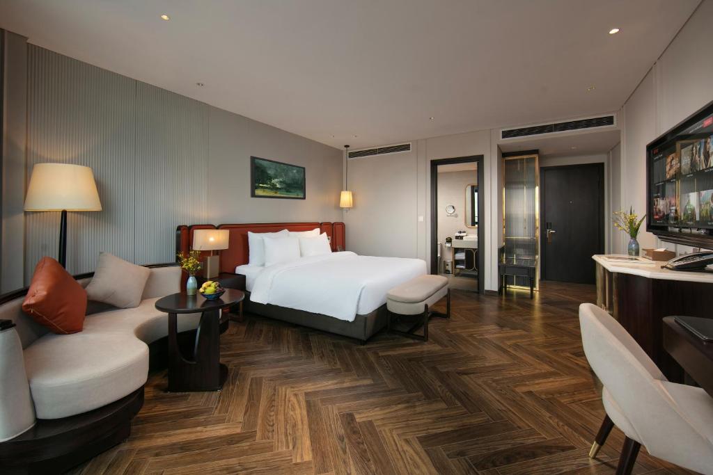 Where to stay in Hanoi Le Premier Hotel & Rooftop Bar 1 Where to stay in Hanoi Le Premier Hotel & Rooftop Bar 1