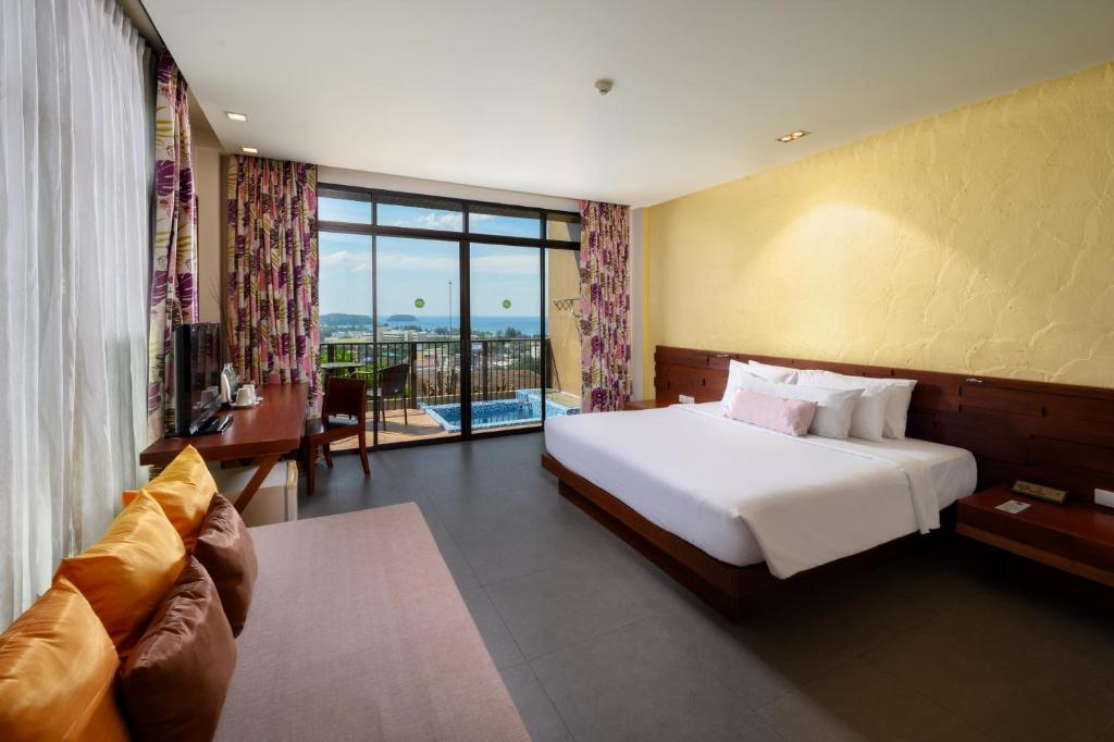 Where to stay in Phuket - Karon Phunaka Resort Where to stay in Phuket - Karon Phunaka Resort