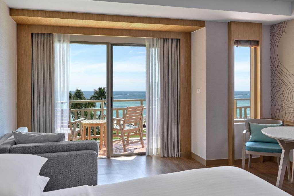 Where to stay in Phuket - Phuket Marriott Resort and Spa Merlin Beach Patong Where to stay in Phuket - Phuket Marriott Resort and Spa Merlin Beach Patong