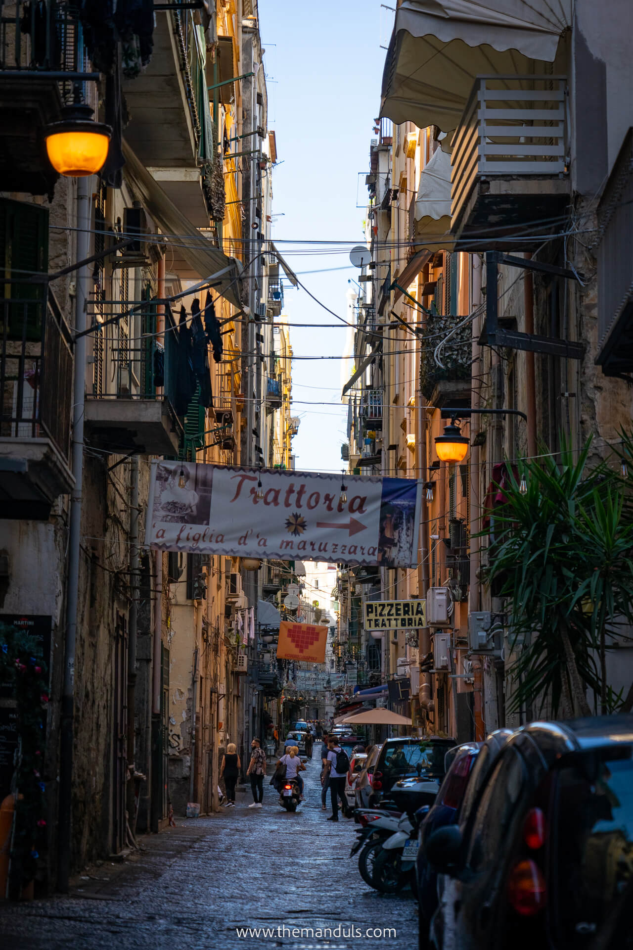 Best things to do in Naples Spaccanapoli 2 Best things to do in Naples Spaccanapoli