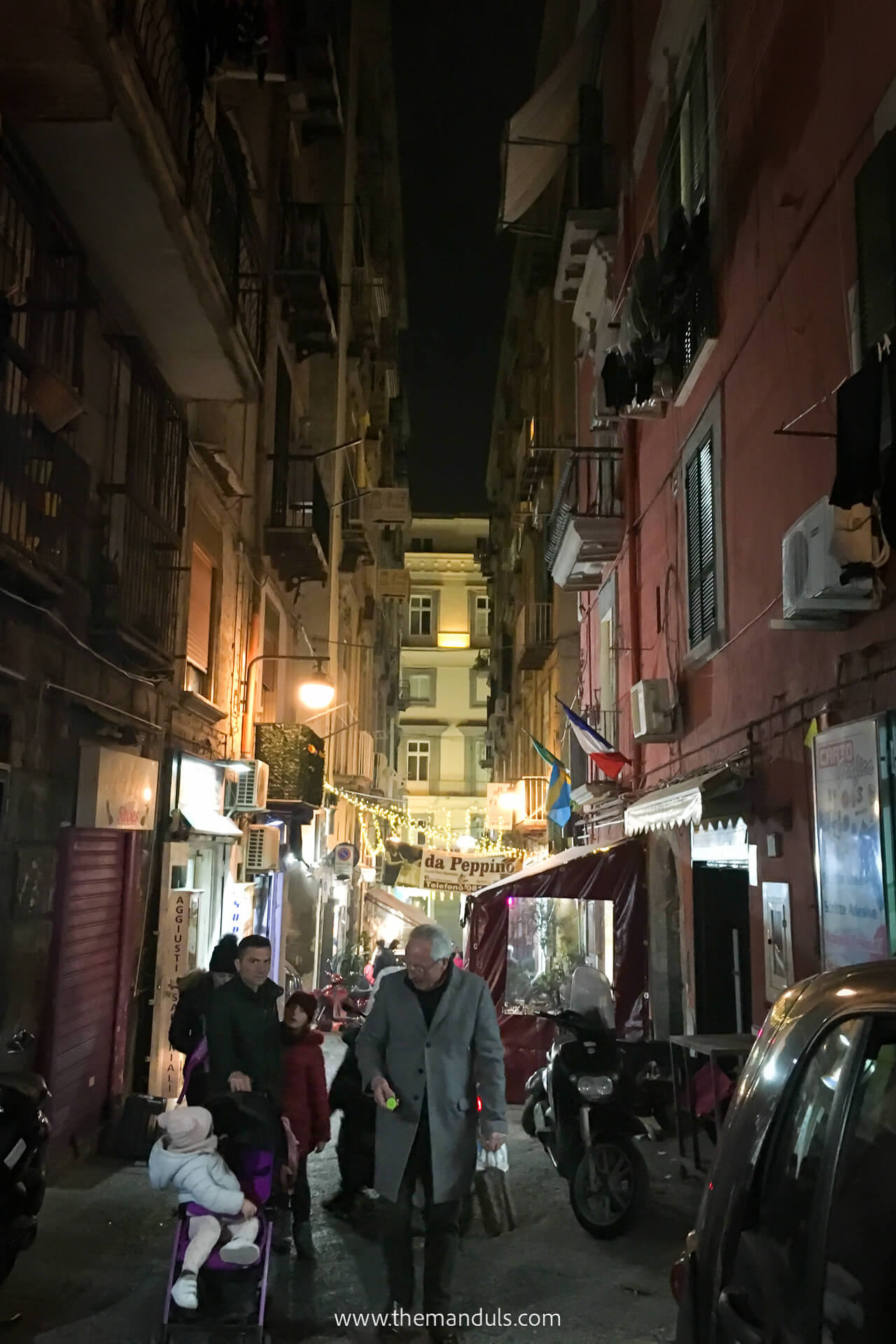 Best things to do in Naples Street at night Best things to do in Naples Street at night