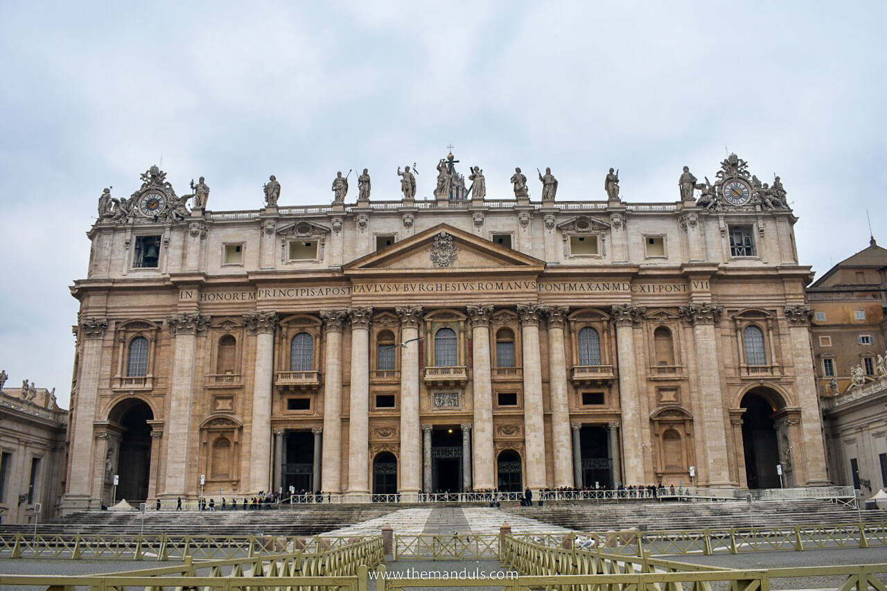 Things to do in Rome - Vatican City St Peters Basilica 1