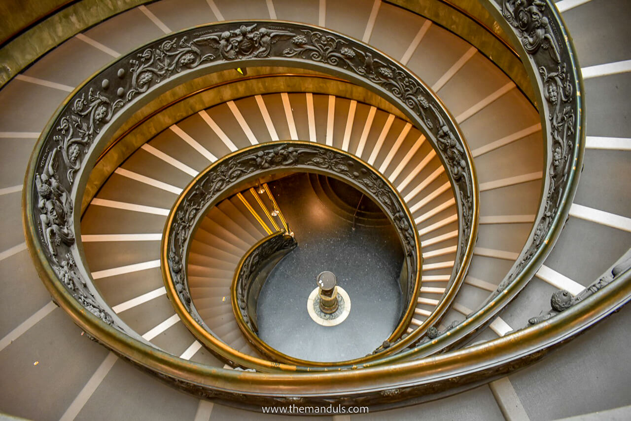 Things to do in Rome - Visiting Vatican City 3