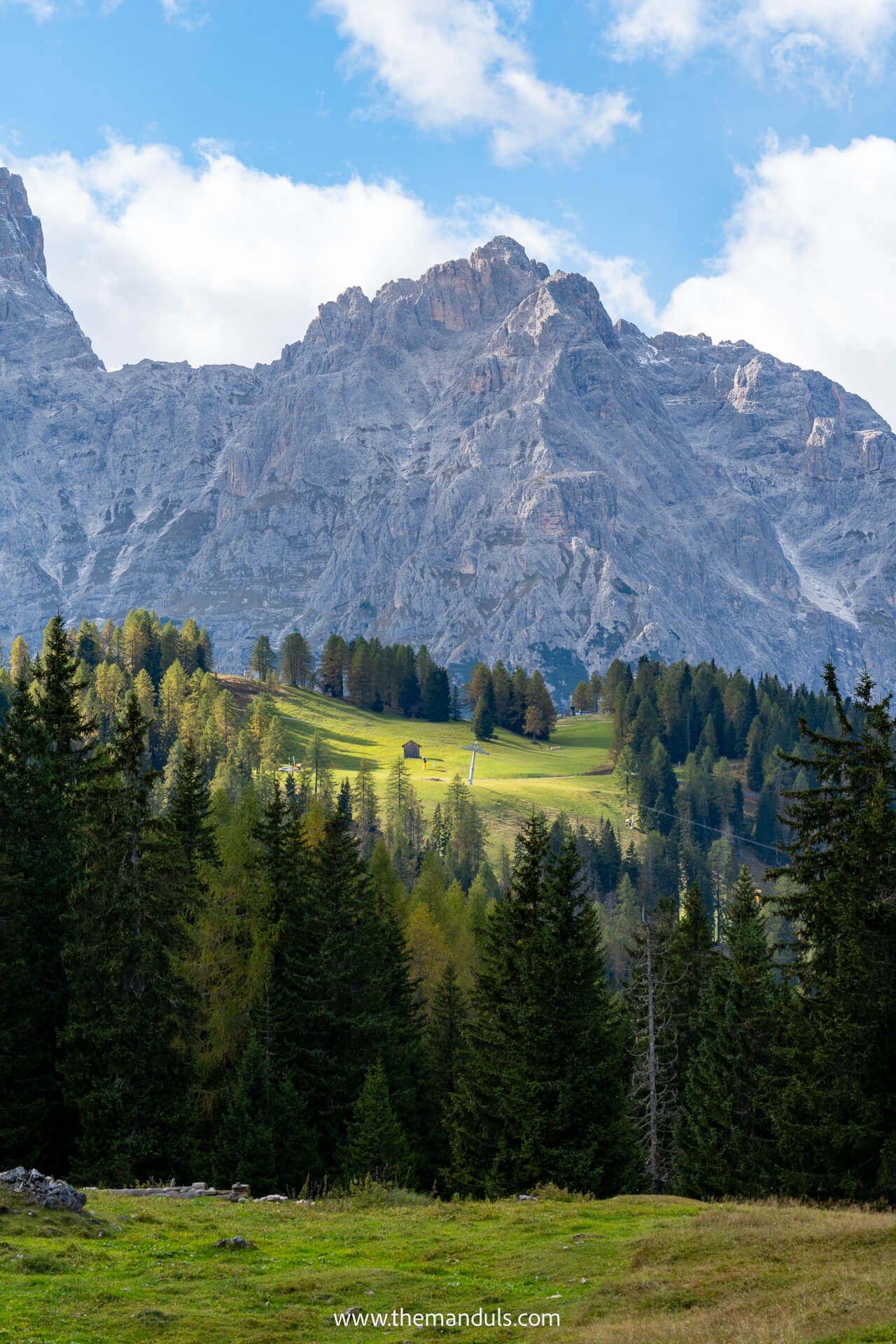 Croda Rossa hike Dolomites