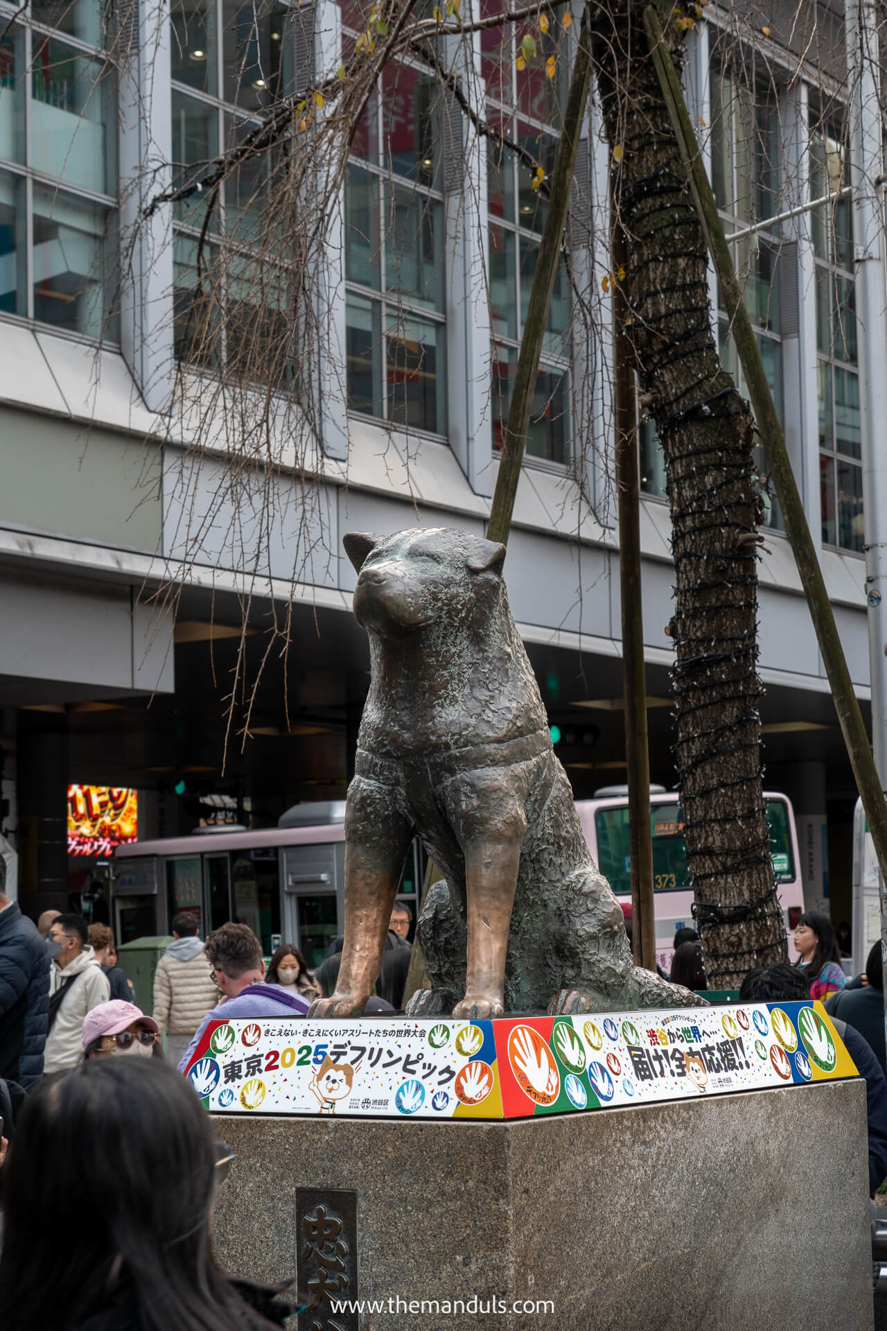 Hachiko statue Shibuya Tokyo Hachiko statue Shibuya Tokyo