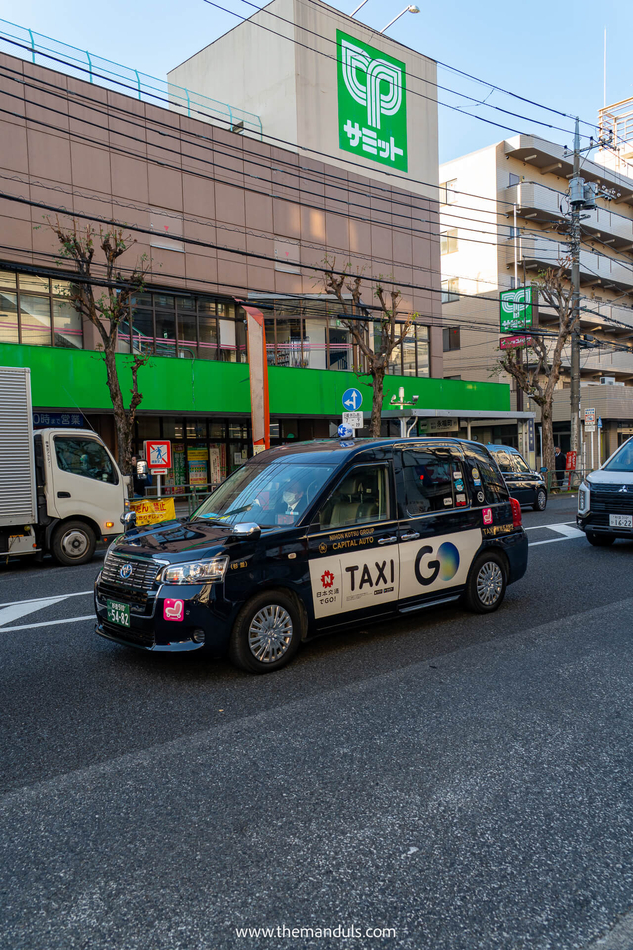 How to get around tokyo - taxis