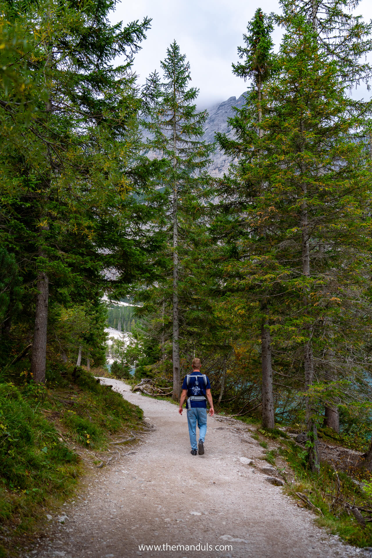 Lago di Braies, Pragser Wildsee Dolomites Italy 16
