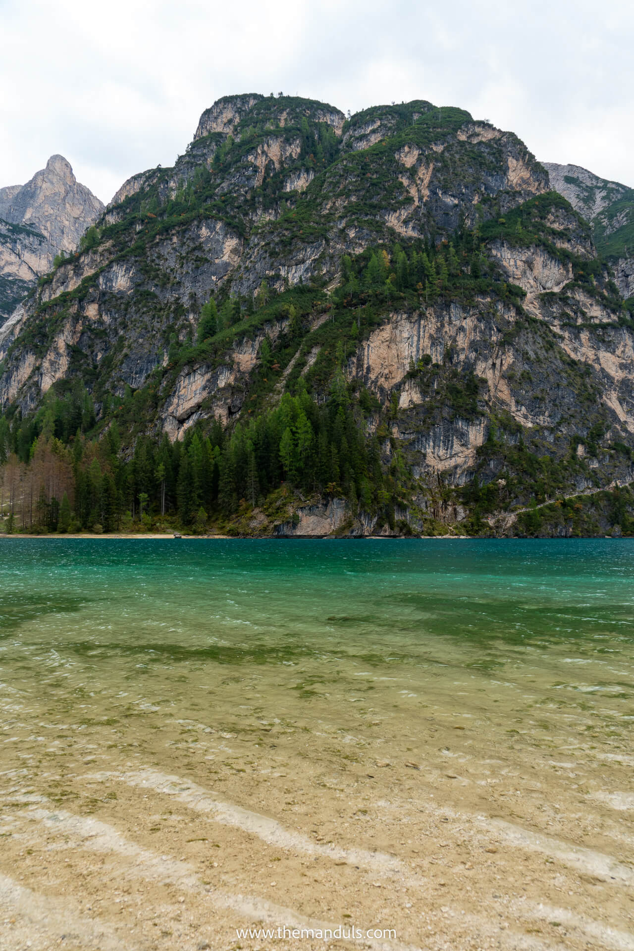 Lago di Braies, Pragser Wildsee Dolomites Italy 3