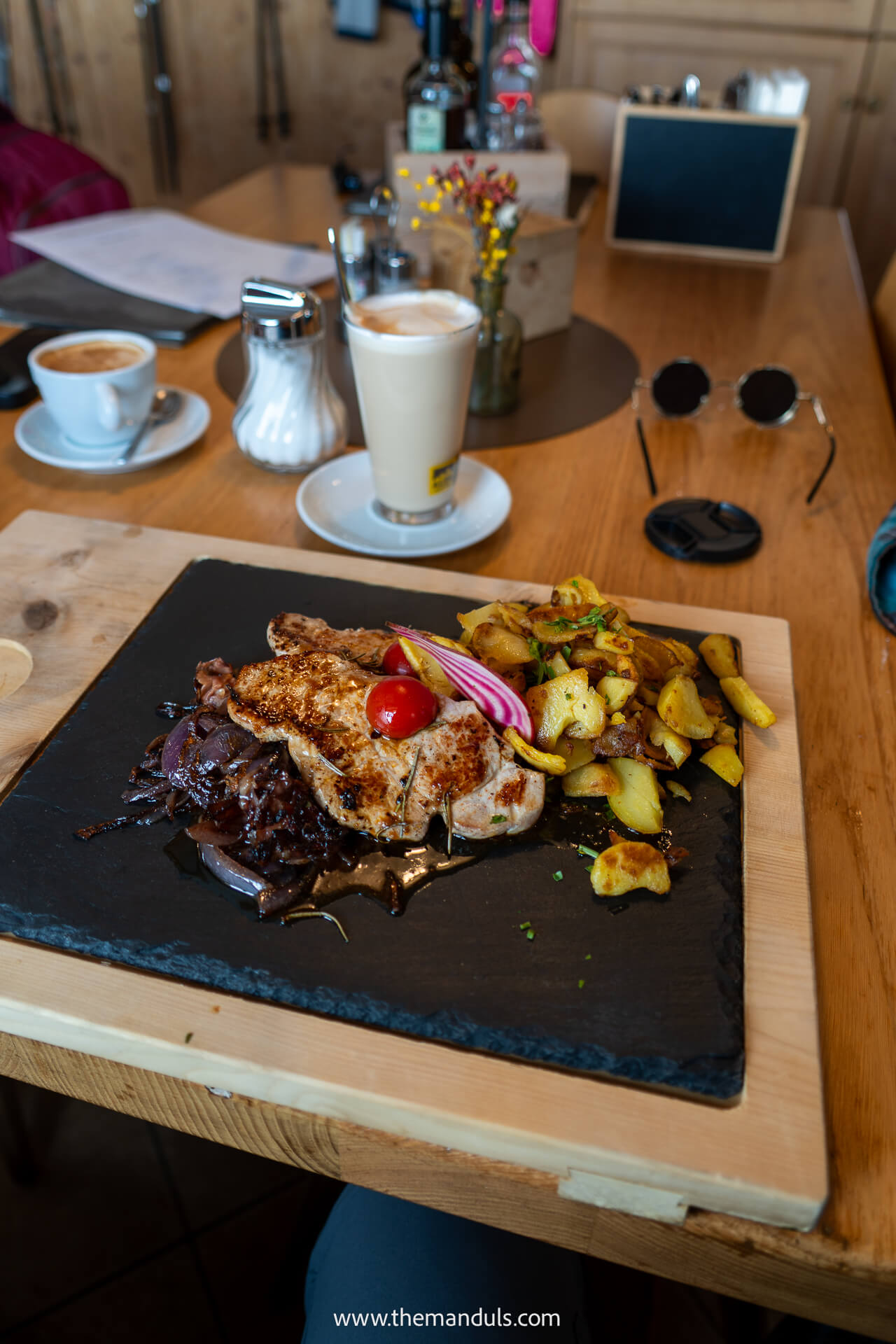 Lunch at Rifugio Sasso Piatto
