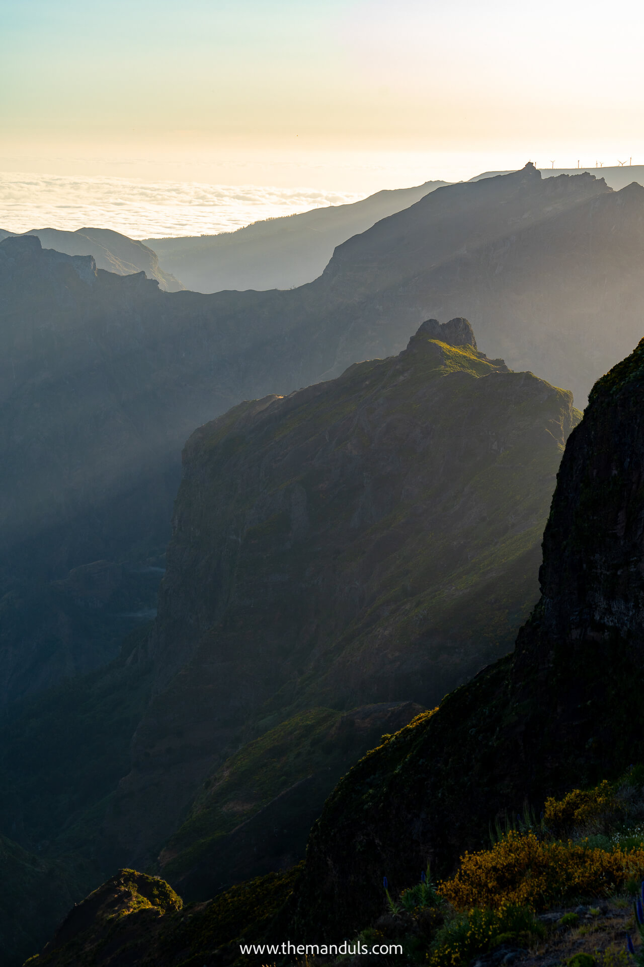 Pico do Arieiro hike Madeira