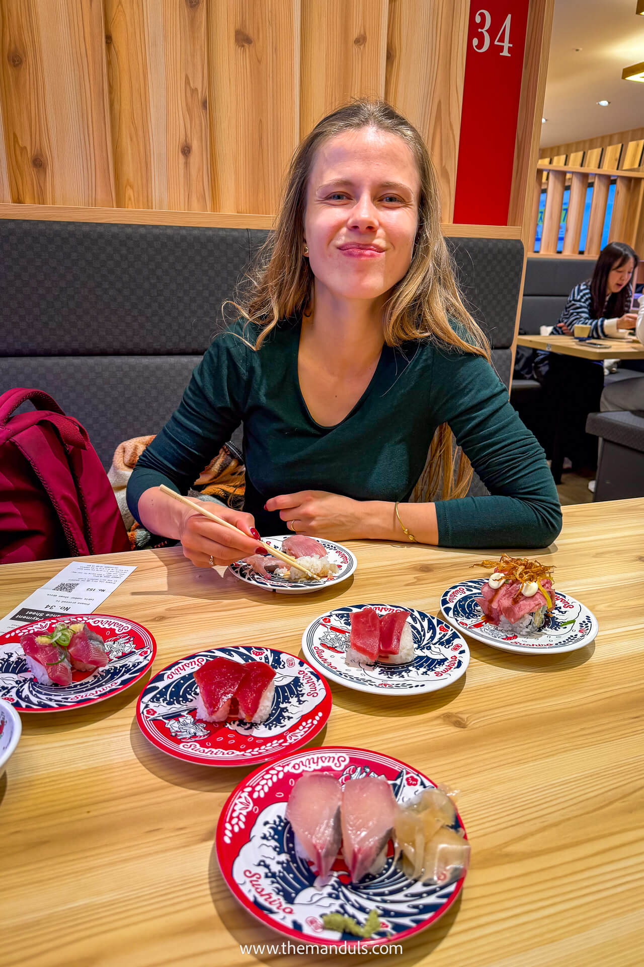 Sushiro restaurant sushi conveyor belt