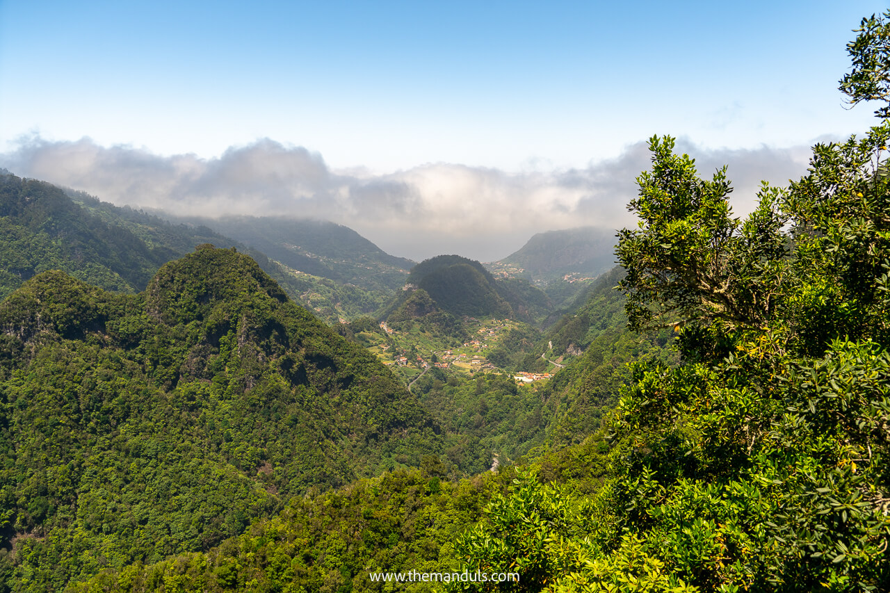 Vereda dos Balcoes PR11 hike Madeira