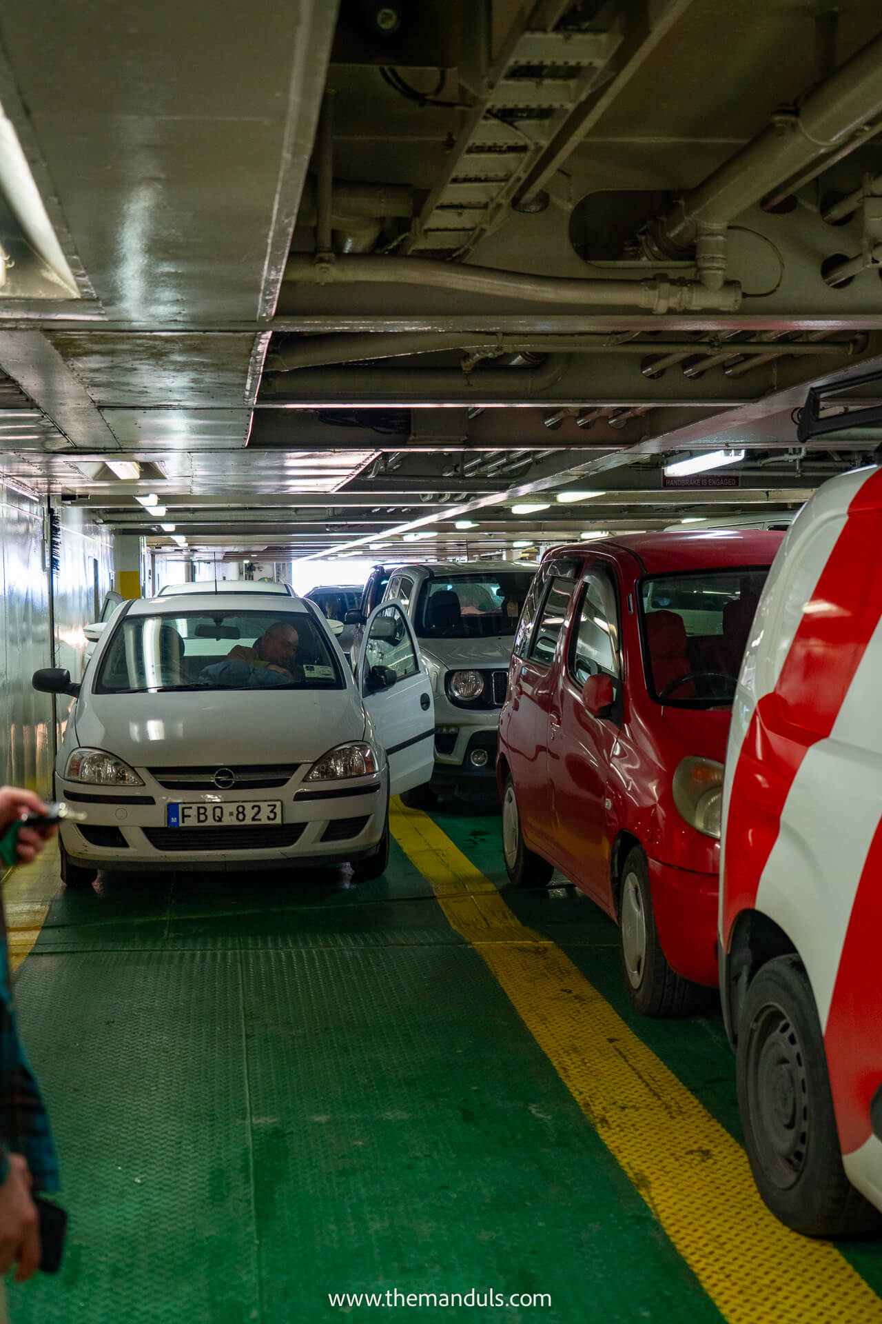 how to get to gozo island