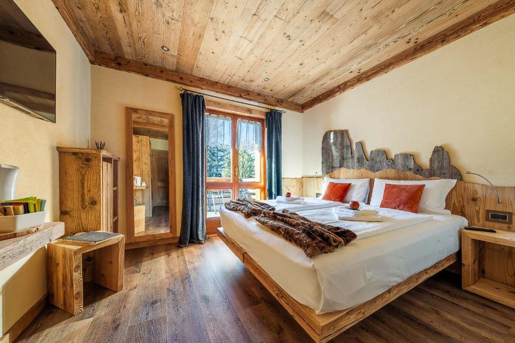 Best hotels in the Dolomites - Hotel Ciasa Lorenzi Best hotels in the Dolomites - Hotel Ciasa Lorenzi