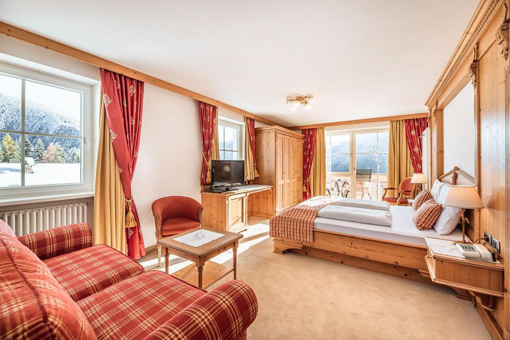 Best hotels in the Dolomites - Hotel Scherlin Best hotels in the Dolomites - Hotel Scherlin