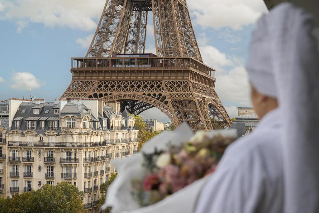 Best Eiffel Tower view hotels - Pullman Paris 2