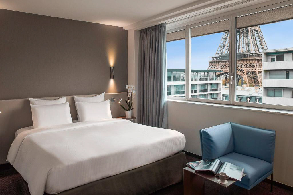 Best Eiffel Tower view hotels - Pullman Paris