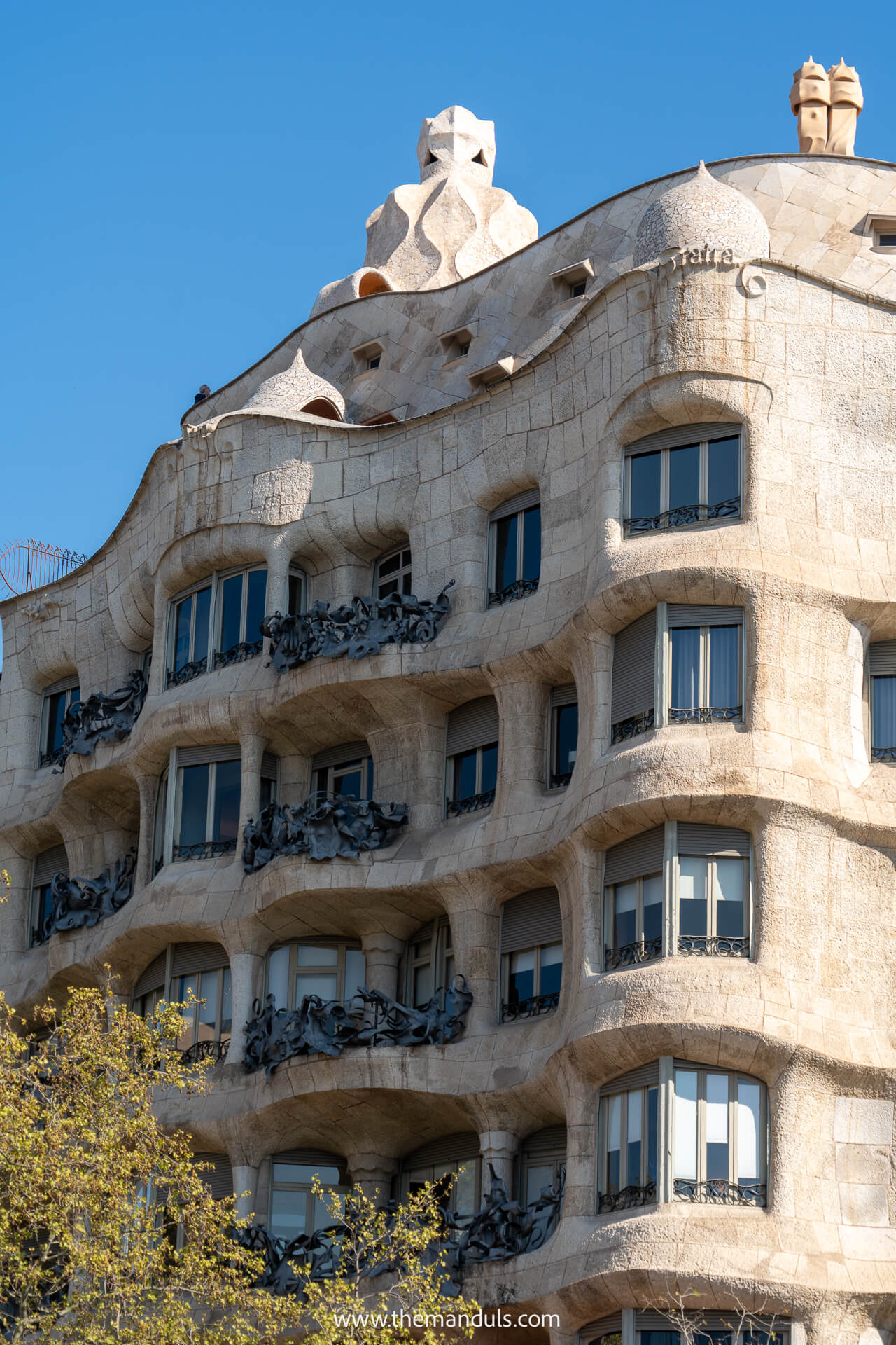 Casa Mila La Pedrera Barcelona exterior 1 Casa Mila La Pedrera Barcelona exterior