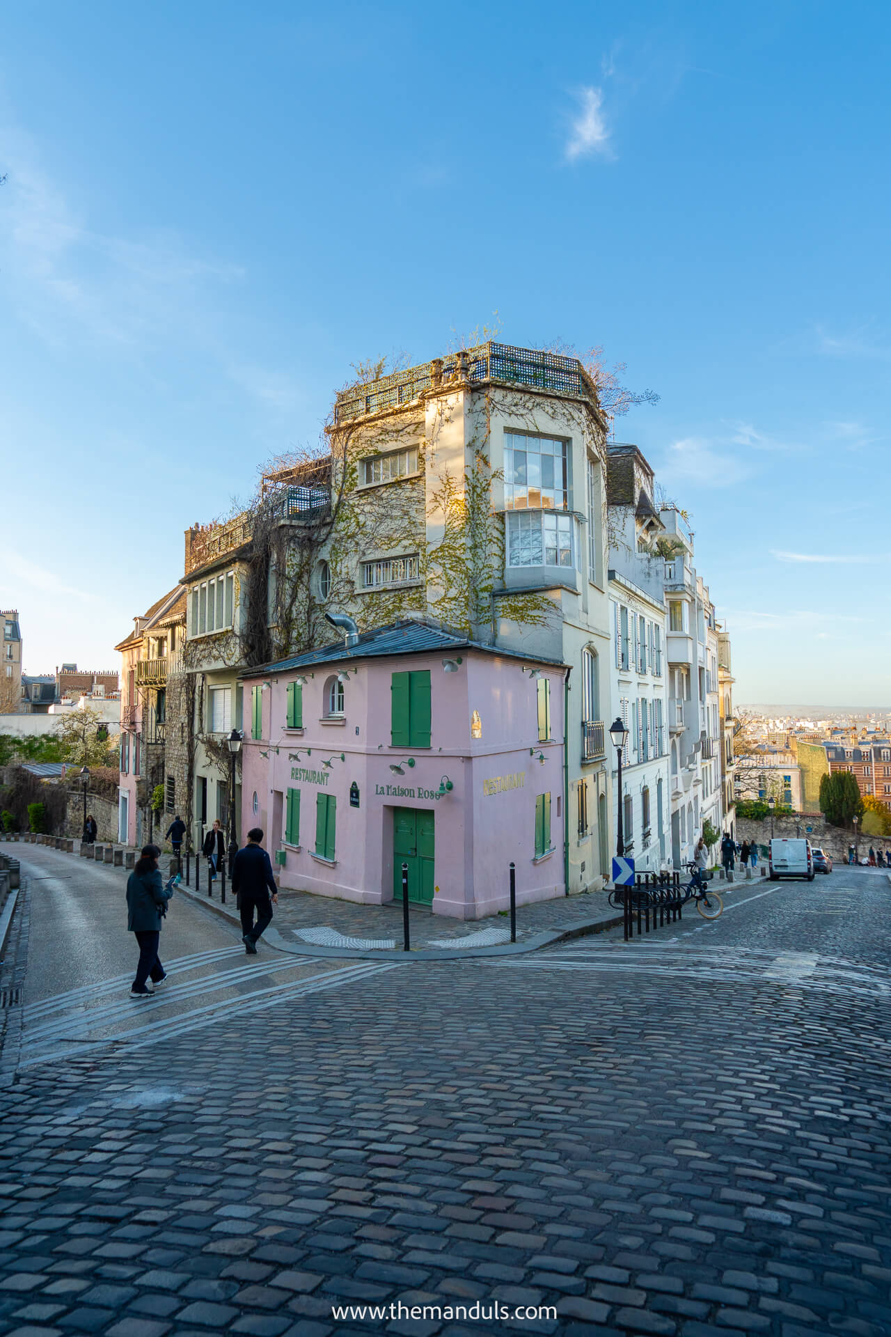 Montmartre Paris La Maison Rose 1 Montmartre Paris La Maison Rose 1