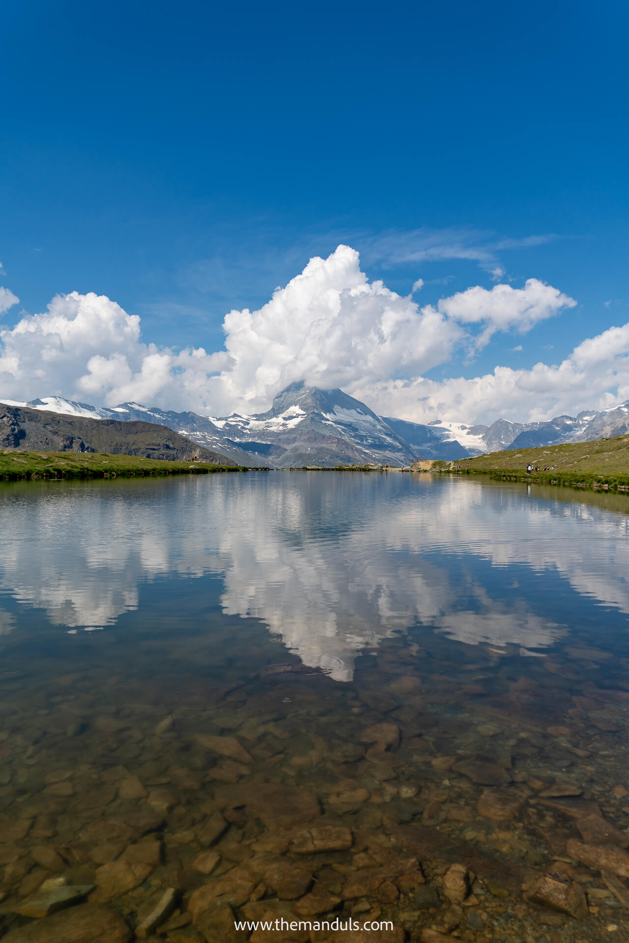 Zermatt 5 Lakes Hike Stellisee reffelction